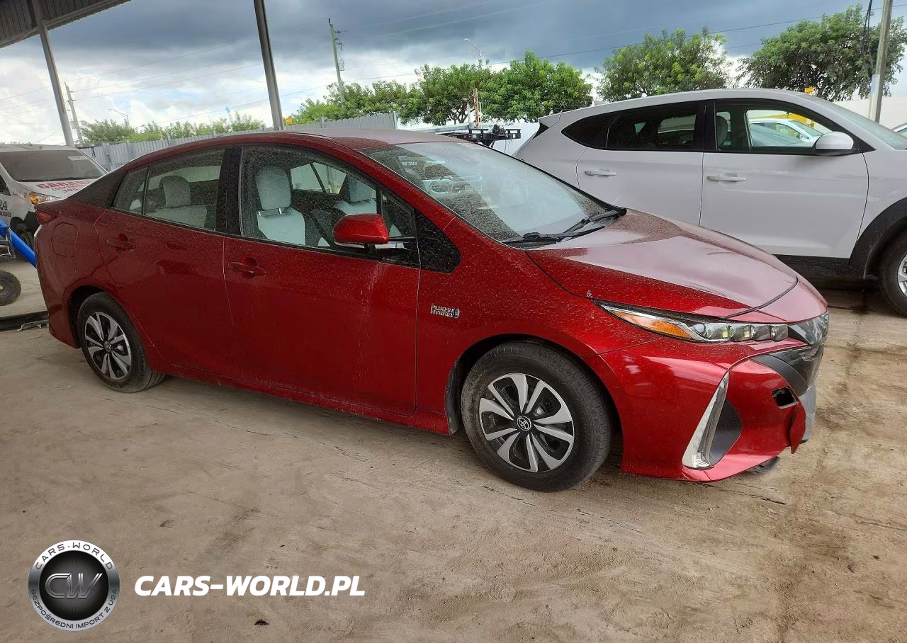 2017 Toyota Prius Prime Premium VIN:JTDKARFP3H3011373 - 4