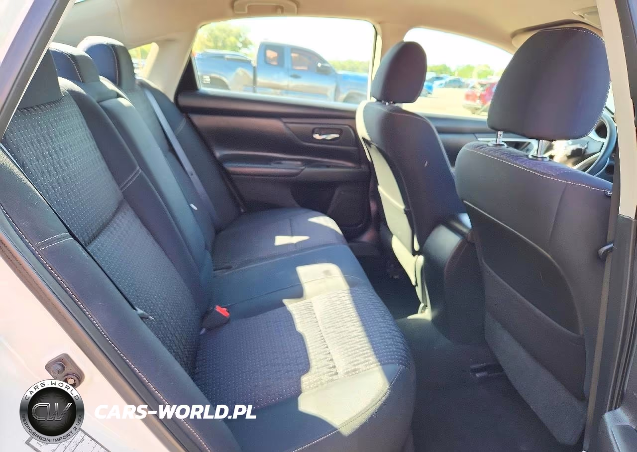 2017 Nissan Altima 2.5 S VIN:1N4AL3APXHN337532 - 10