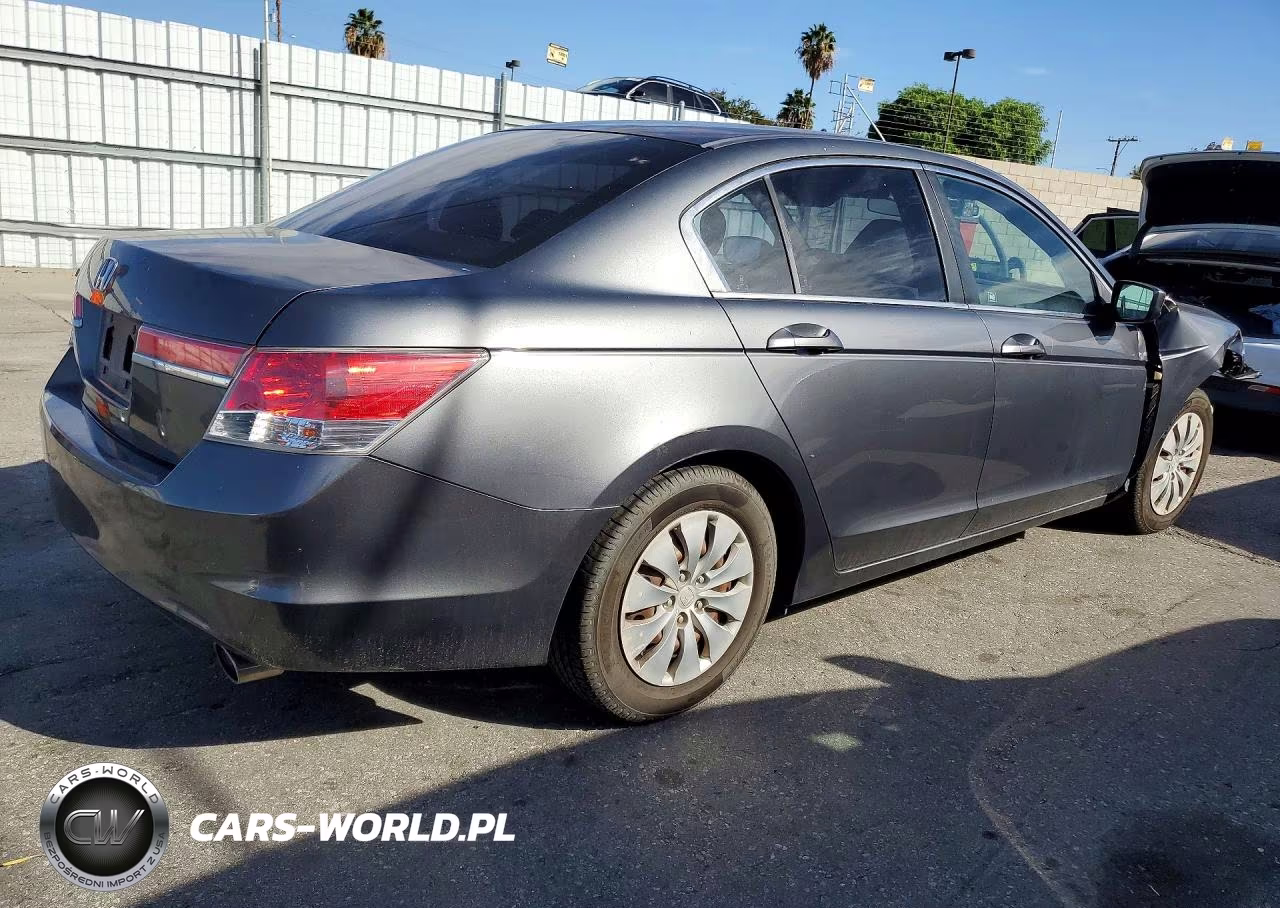 2012 Honda Accord Lx VIN:1HGCP2F3XCA134133 - 3
