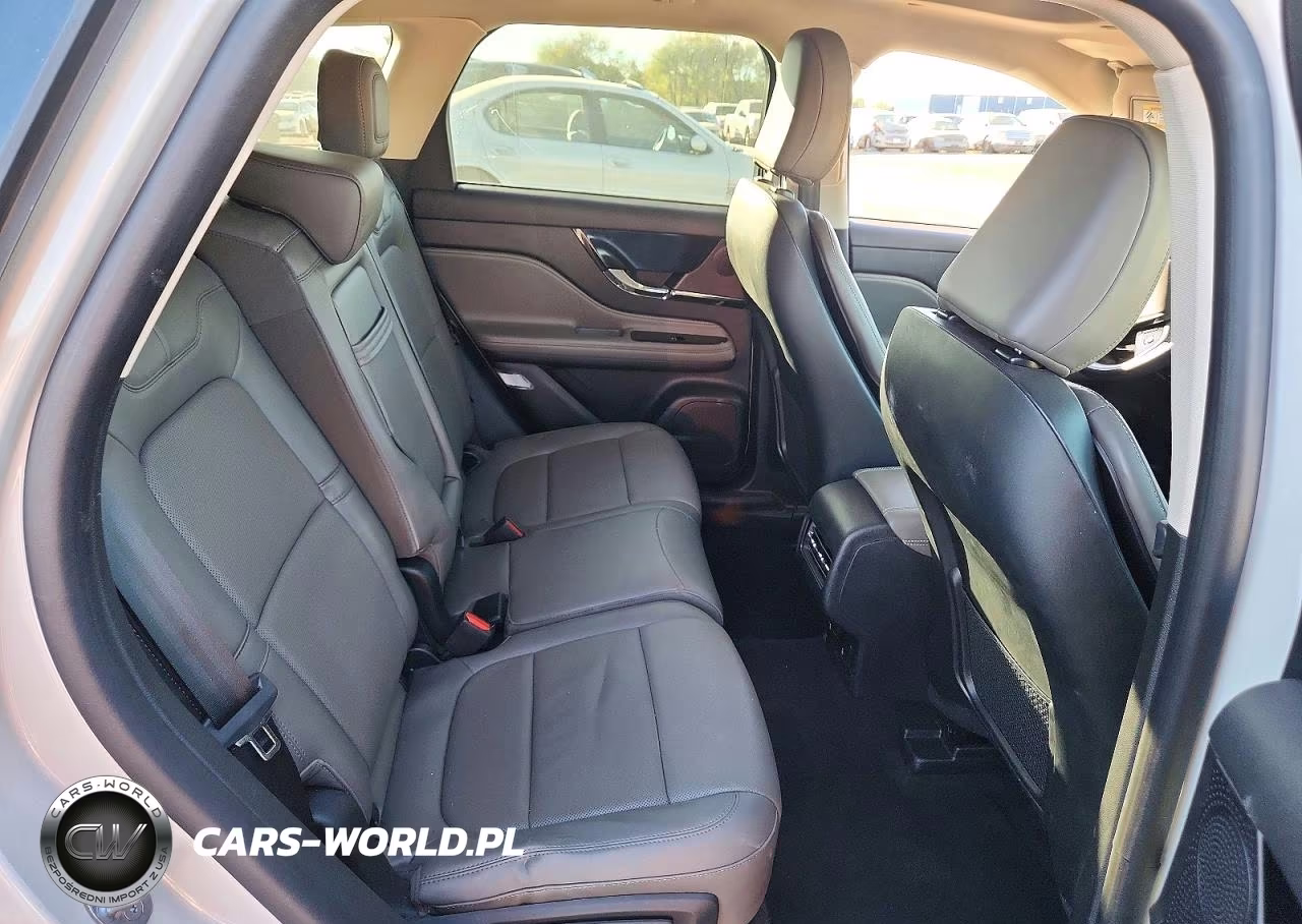 2023 Lincoln Corsair Reserve VIN:5LMCJ2CA5PUL02566 - 11