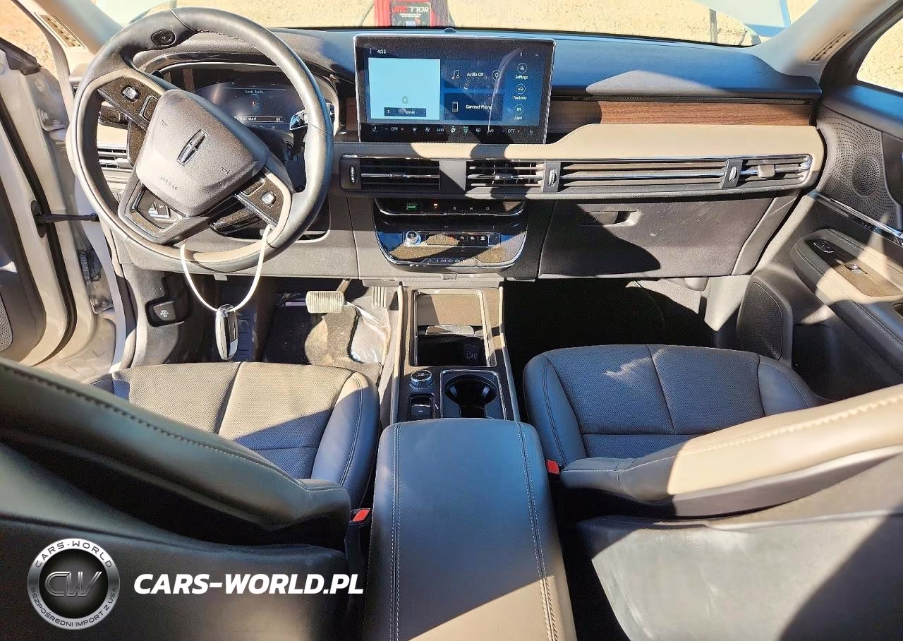 2023 Lincoln Corsair Reserve VIN:5LMCJ2CA5PUL02566 - 8