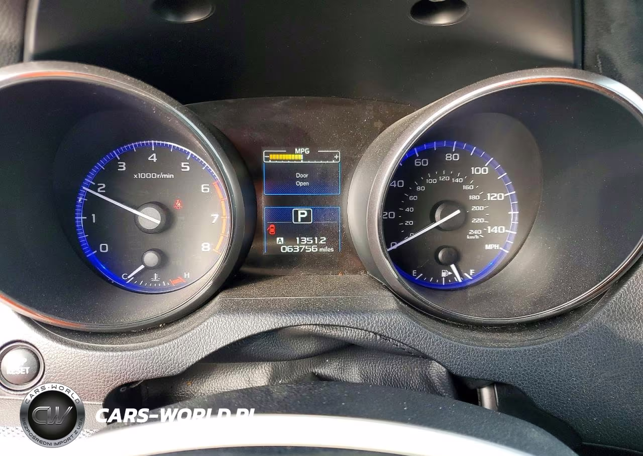 2018 Subaru Outback 2.5I Premium VIN:4S4BSACCXJ3348995 - 9