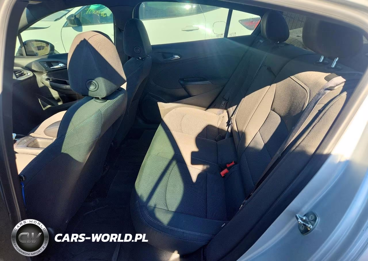 2018 Chevrolet Cruze Lt VIN:1G1BE5SM8J7146848 - 10
