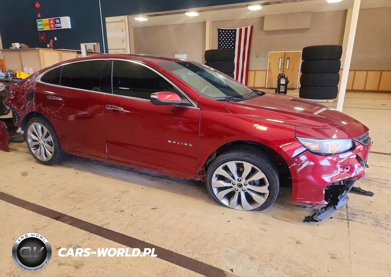 2018 Chevrolet Malibu Premier VIN:1G1ZE5SX9JF277835 - 4