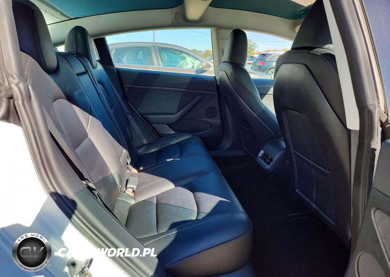 2023 Tesla Model 3 VIN:5YJ3E1EAXPF640895 - 10