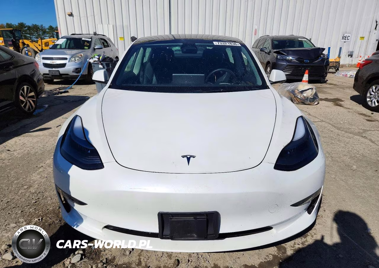 2023 Tesla Model 3 VIN:5YJ3E1EAXPF640895 - 5