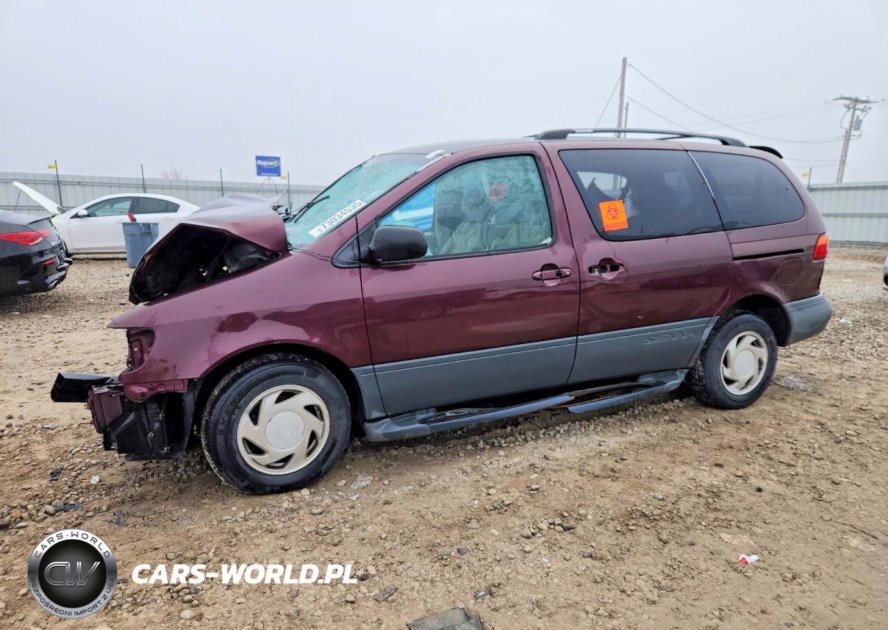 1999 Toyota Sienna Le
