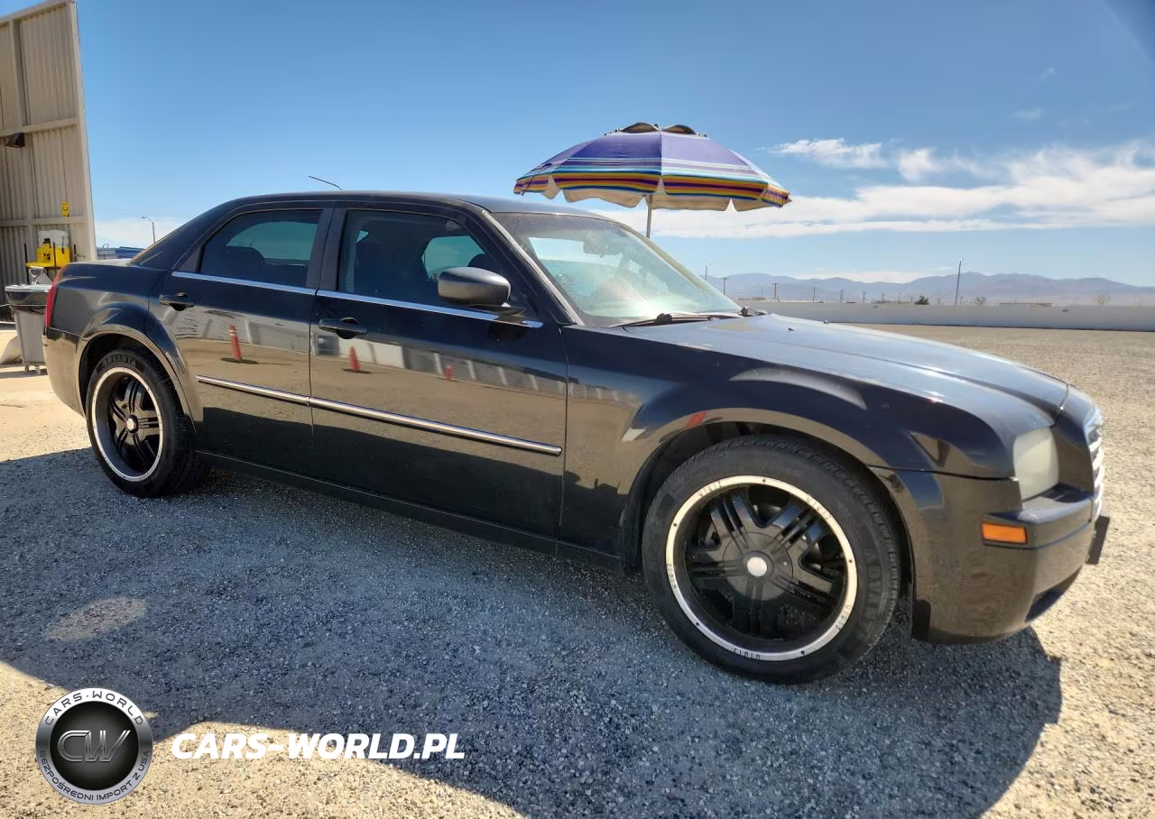 2008 Chrysler 300 Lx VIN:2C3KA43R18H133451 - 4
