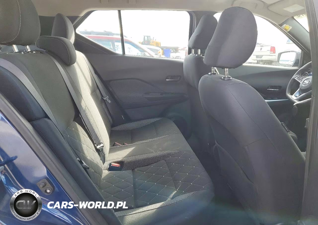 2020 Nissan Kicks Sv VIN:3N1CP5CV6LL532280 - 10
