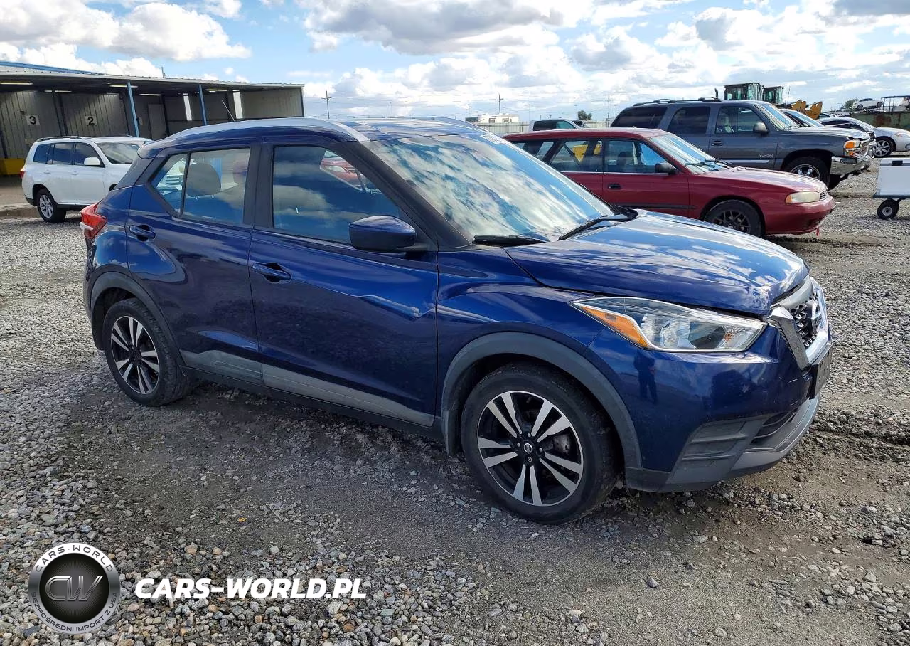 2020 Nissan Kicks Sv VIN:3N1CP5CV6LL532280 - 4