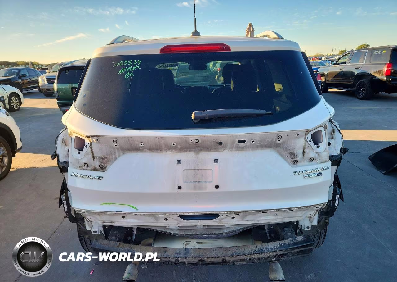 2017 Ford Escape Titanium VIN:1FMCU9J92HUD21296 - 6
