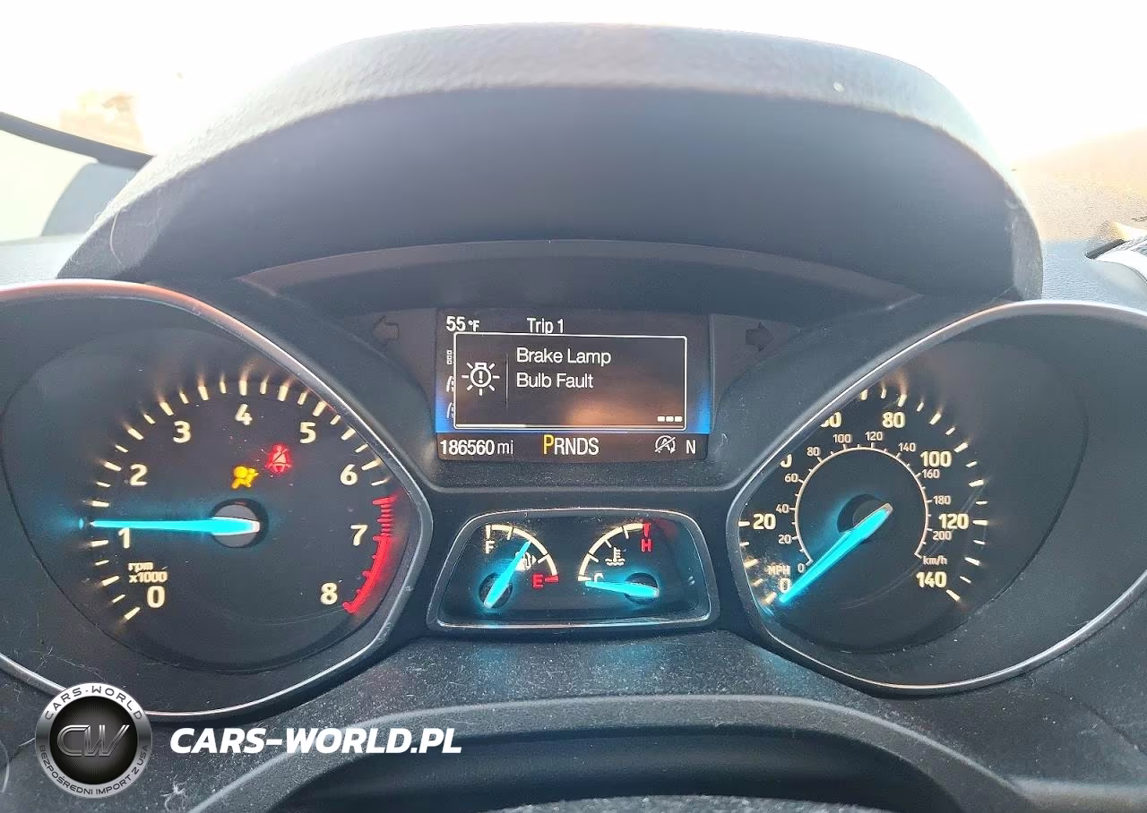 2017 Ford Escape Titanium VIN:1FMCU9J92HUD21296 - 9