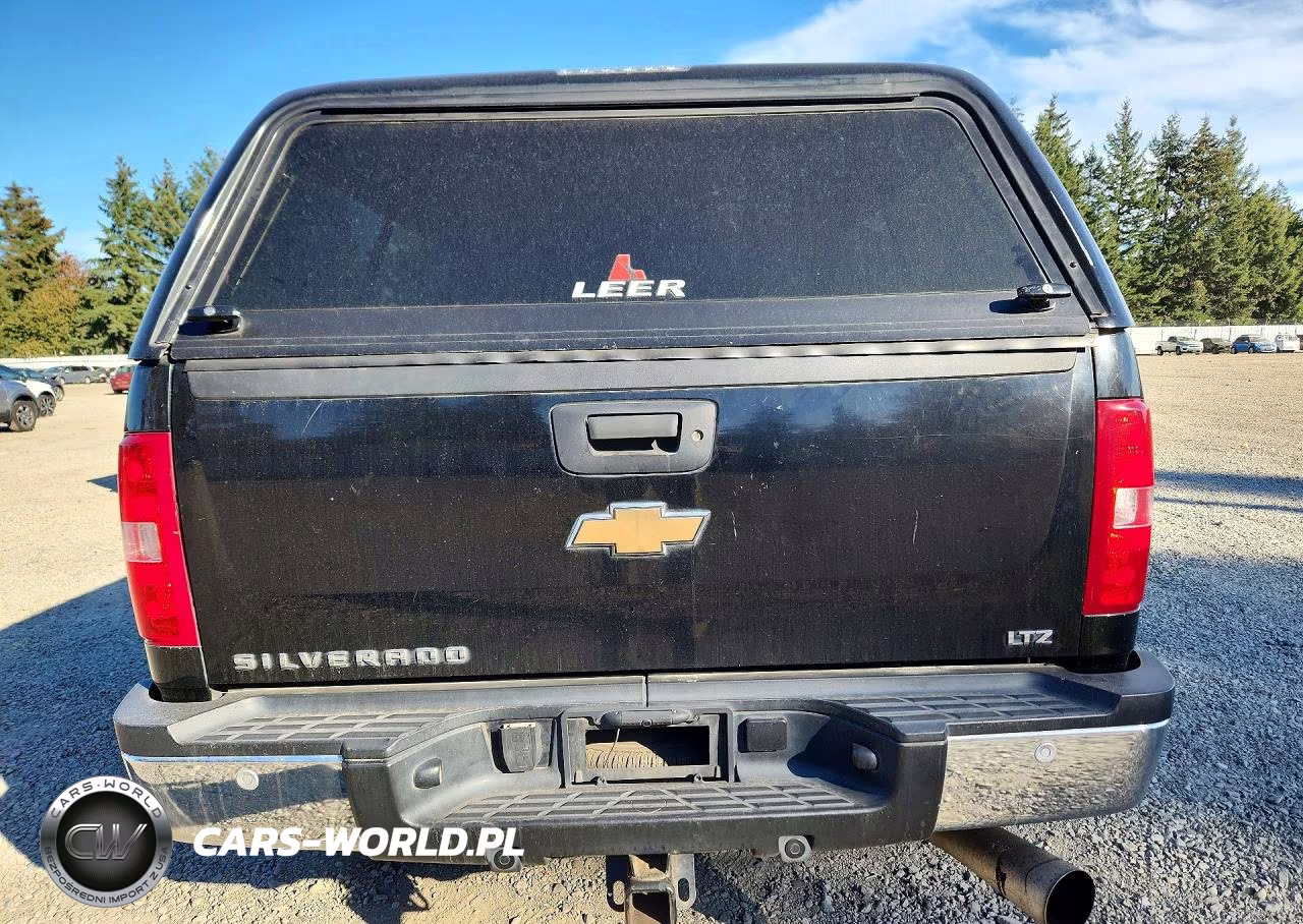 2007 Chevrolet Silverado K2500 Heavy Duty VIN:1GCHK29687E573869 - 6