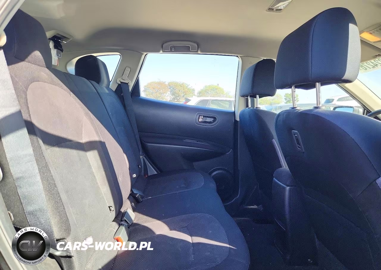 2015 Nissan Rogue Select S VIN:JN8AS5MT6FW669738 - 11