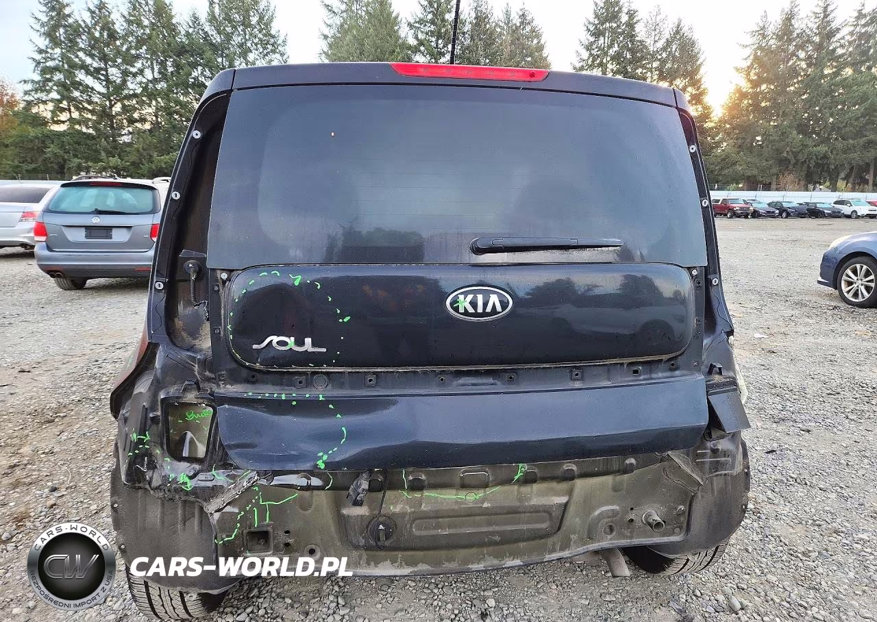 2018 Kia Soul Base VIN:KNDJN2A22J7557647 - 6