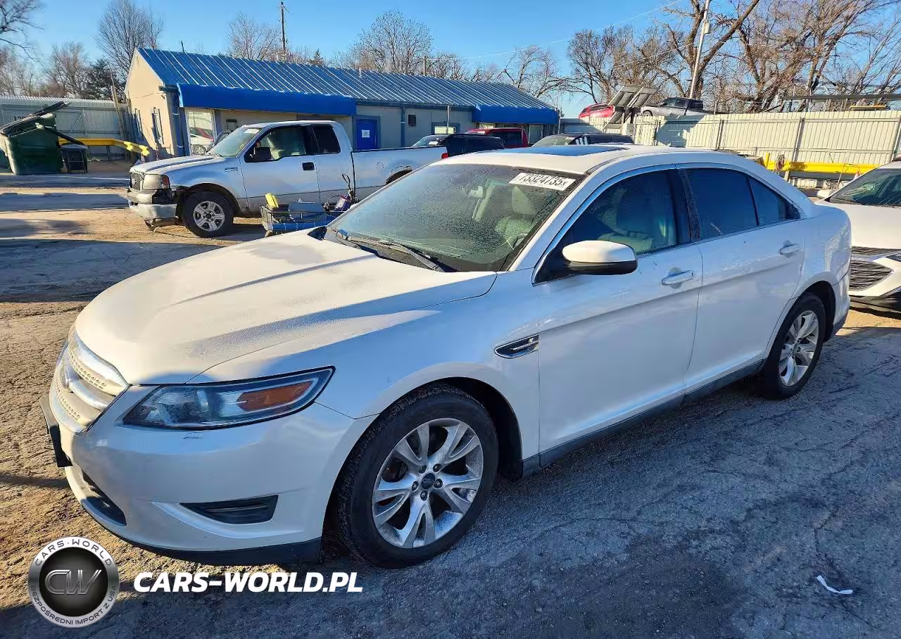 2010 Ford Taurus Sel