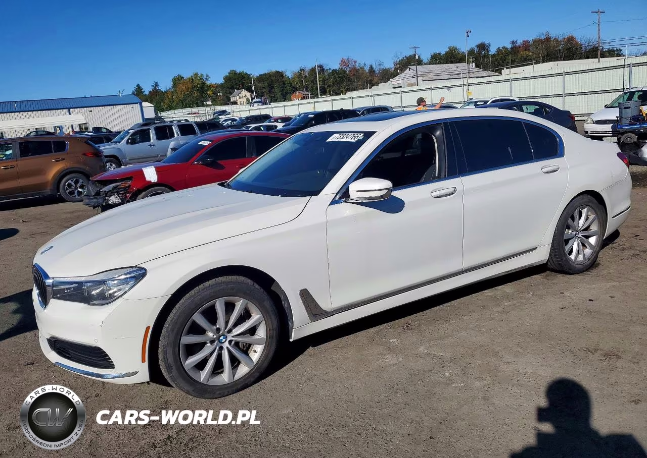 2019 BMW 740 Xi – zdjęcie 1 z 12