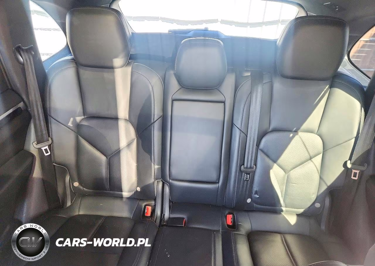 2014 Porsche Cayenne VIN:WP1AA2A29ELA05814 - 10