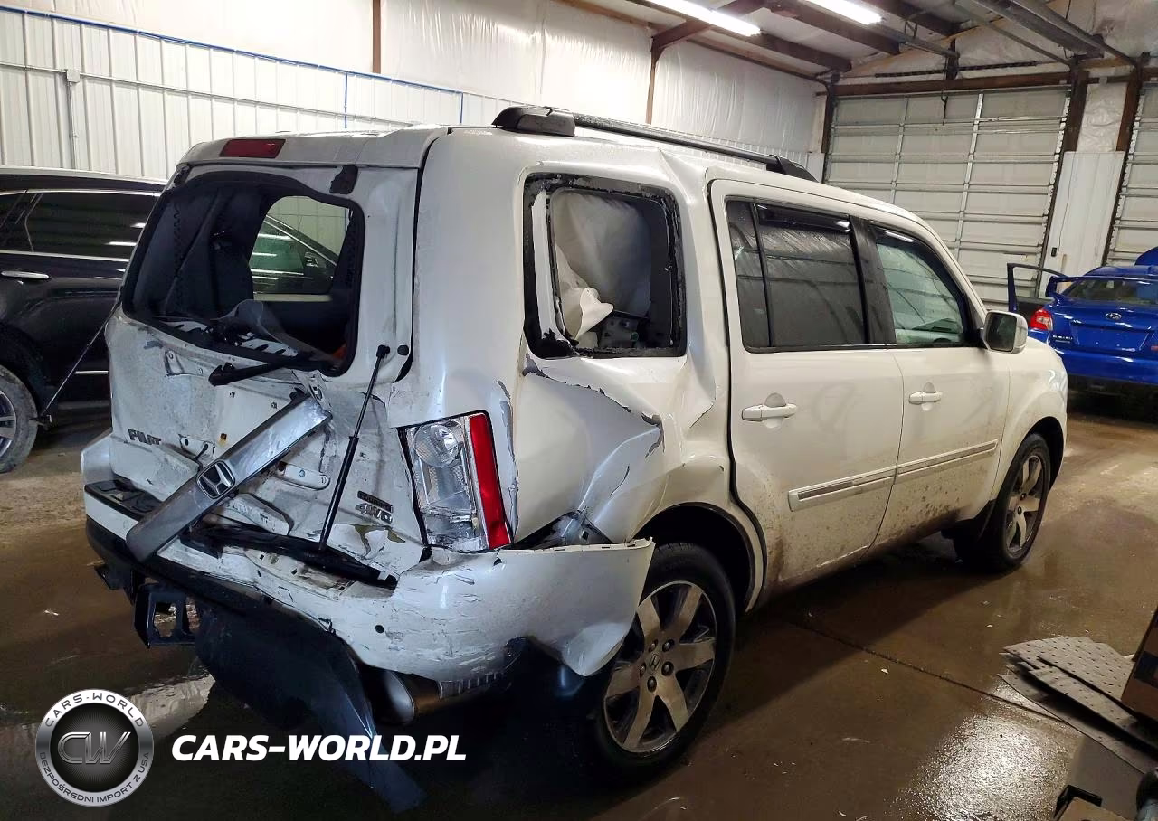 2014 Honda Pilot Touring VIN:5FNYF4H9XEB033415 - 3