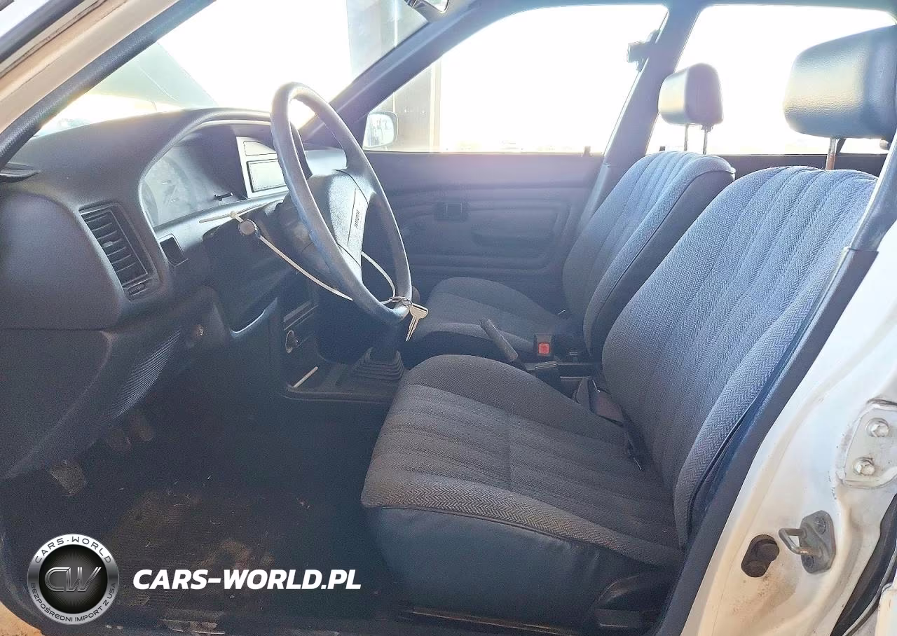 1992 Toyota Corolla Base VIN:1NXAE91A7NZ373405 - 7