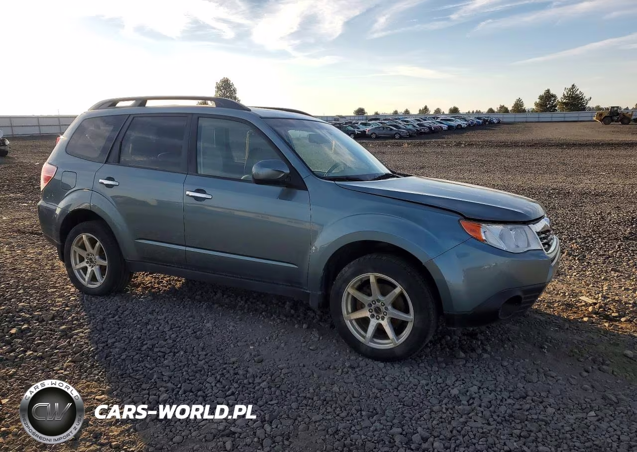 2009 Subaru Forester 2.5X Premium VIN:JF2SH63689H730159 - 4