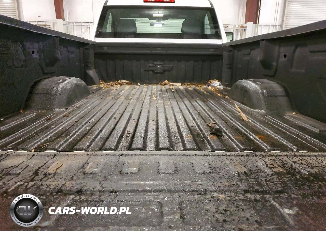 2022 Chevrolet Silverado K2500 Heavy Duty VIN:1GC0YLE71NF181047 - 10