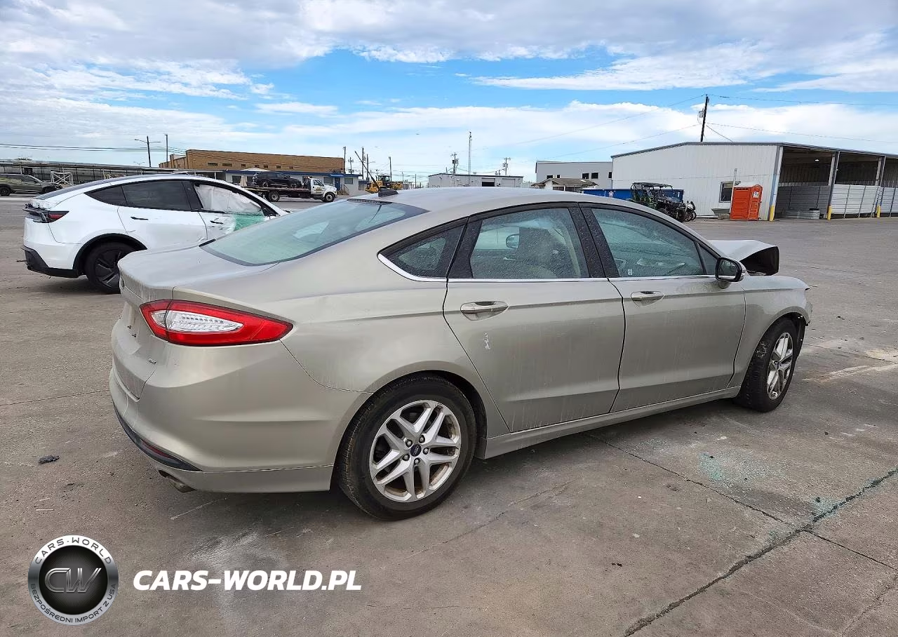 2015 Ford Fusion Se VIN:3FA6P0H77FR182172 - 3