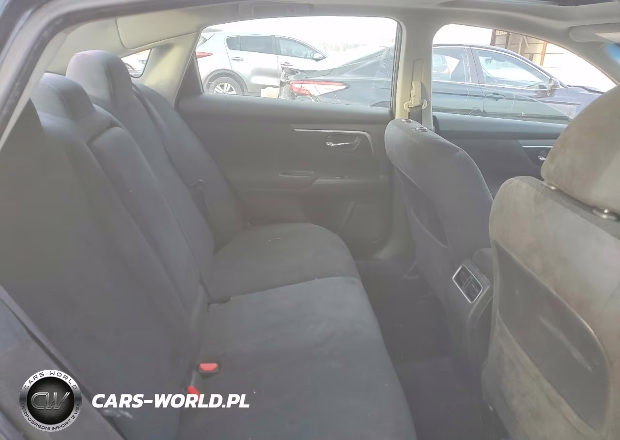 2015 Nissan Altima 2.5 VIN:1N4AL3AP2FC147295 - 10