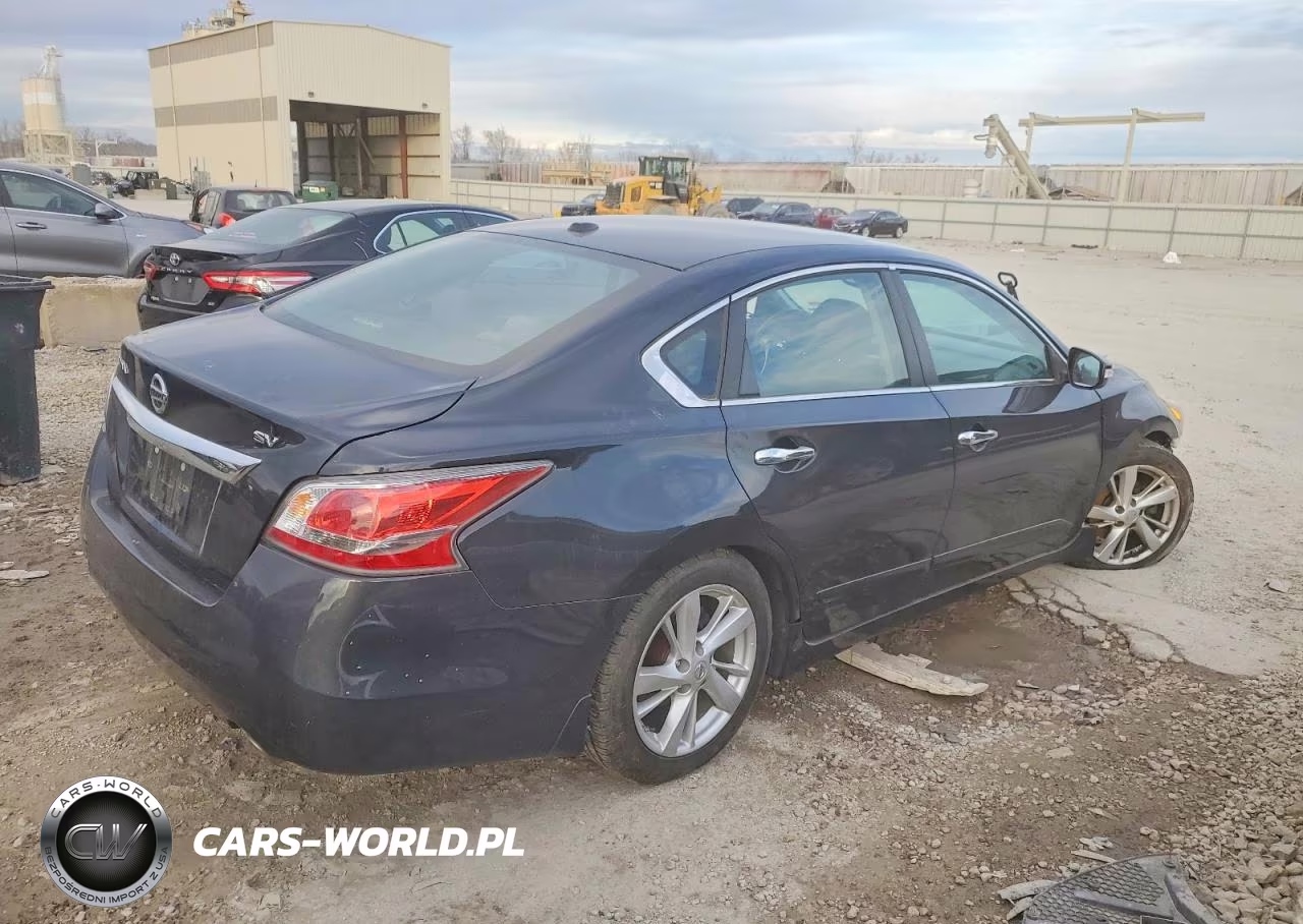 2015 Nissan Altima 2.5 VIN:1N4AL3AP2FC147295 - 3