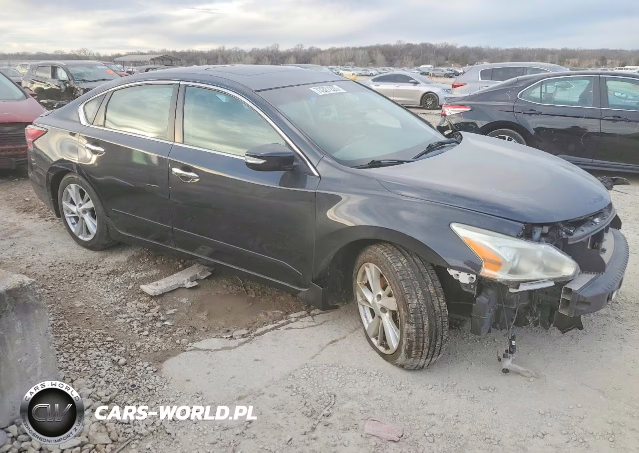 2015 Nissan Altima 2.5 VIN:1N4AL3AP2FC147295 - 4