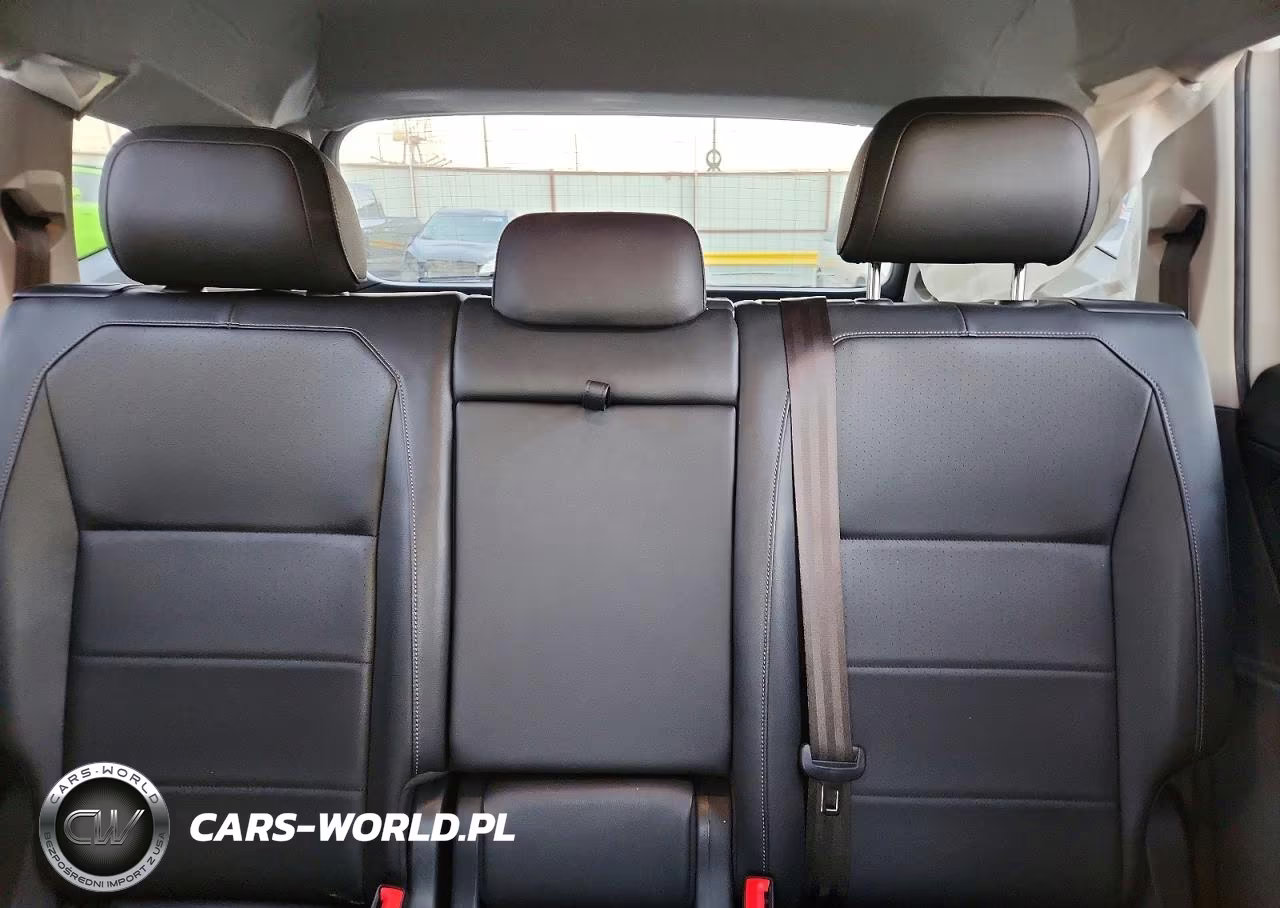 2020 Volkswagen Tiguan Se VIN:3VV2B7AXXLM073063 - 10