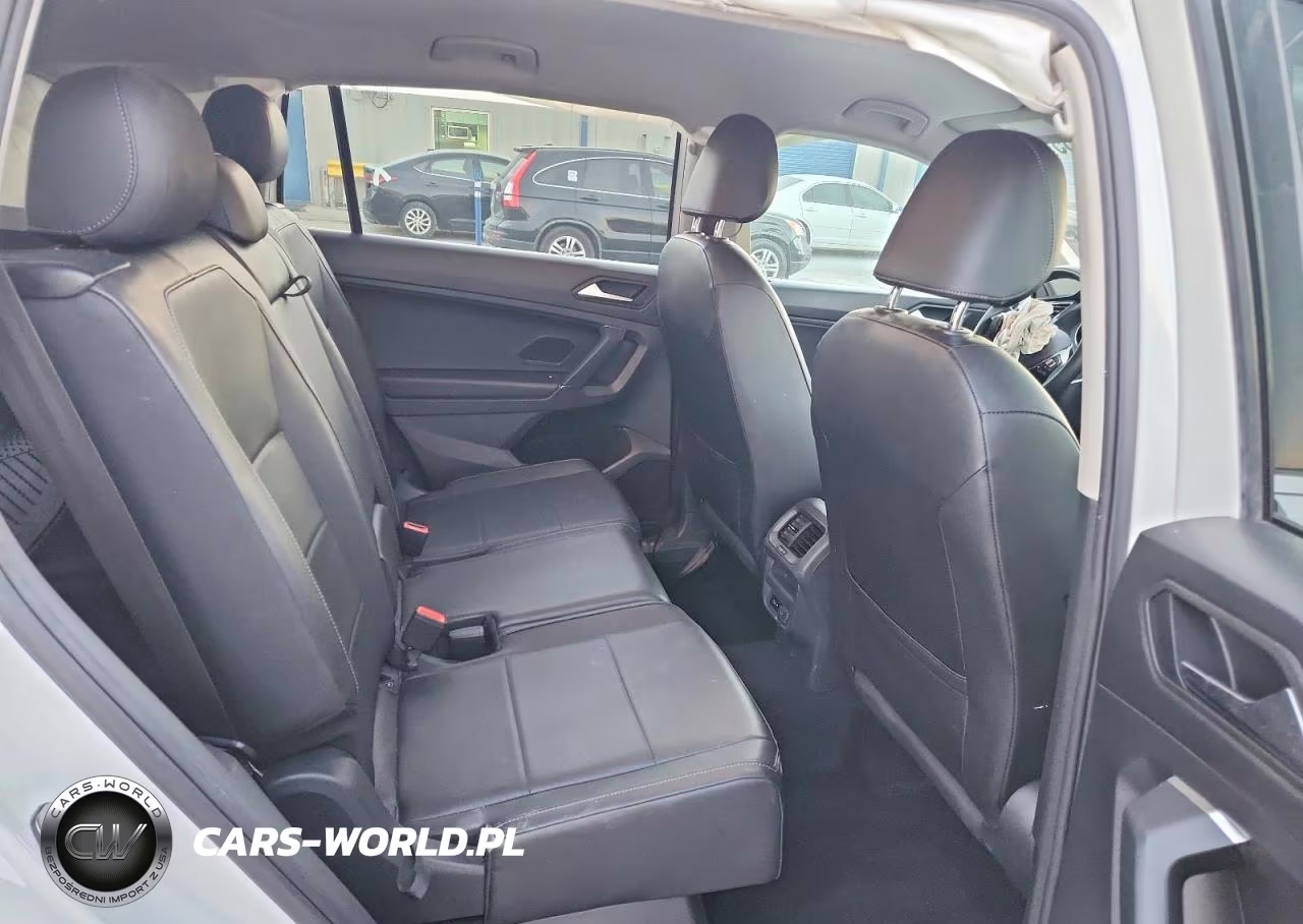 2020 Volkswagen Tiguan Se VIN:3VV2B7AXXLM073063 - 11