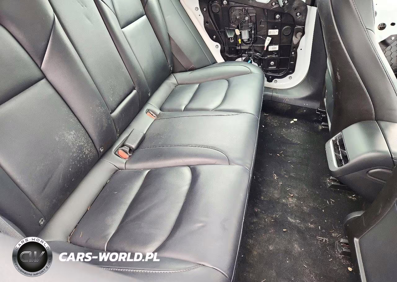 2020 Tesla Model 3 VIN:5YJ3E1EA7LF740012 - 10