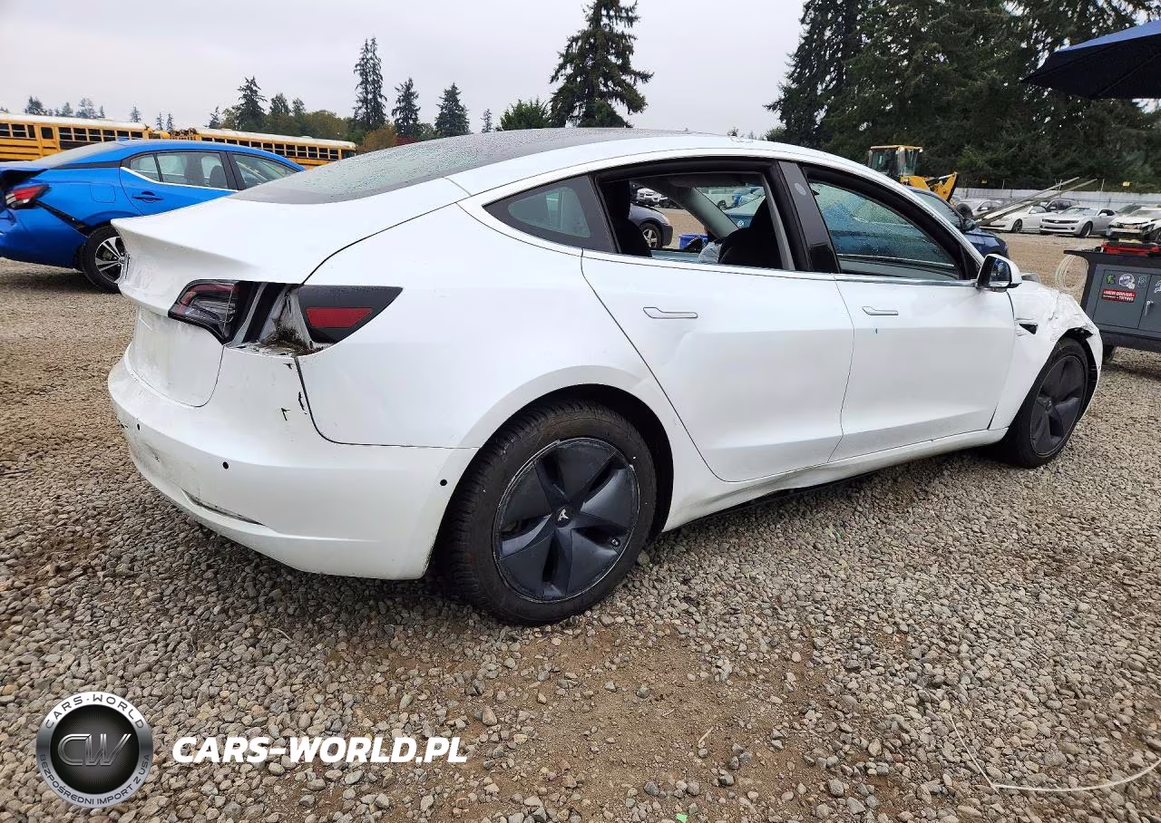 2020 Tesla Model 3 VIN:5YJ3E1EA7LF740012 - 3
