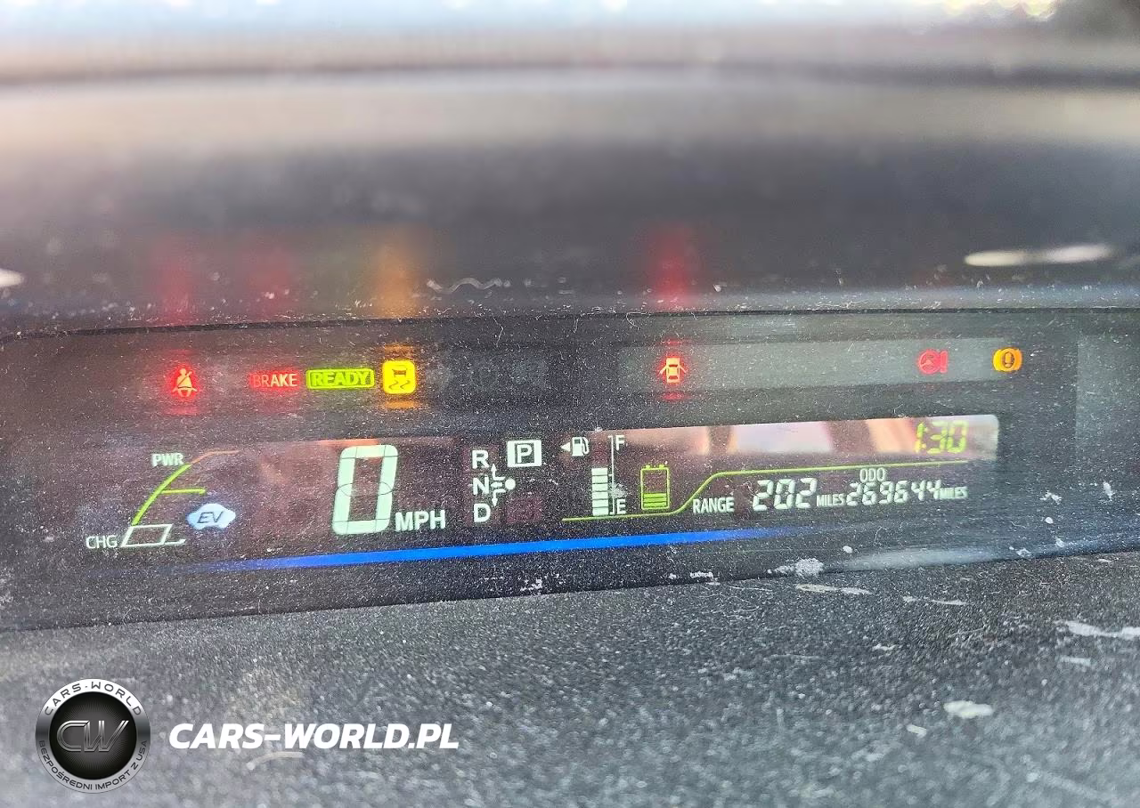 2012 Toyota Prius V Three VIN:JTDZN3EU3C3122103 - 9