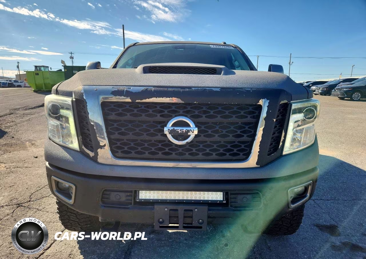 2017 Nissan Titan Xd Platinum Reserve VIN:1N6AA1F42HN514123 - 5