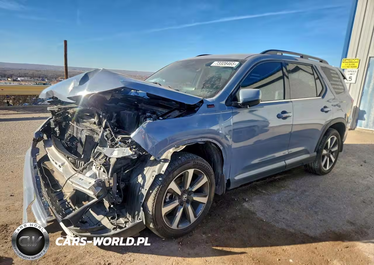 2025 Honda Pilot Touring