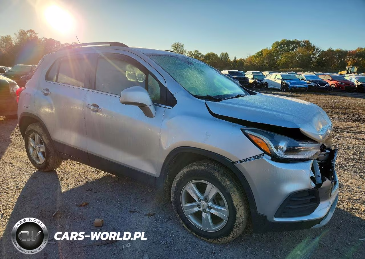 2018 Chevrolet Trax 1Lt VIN:KL7CJPSB4JB712435 - 4