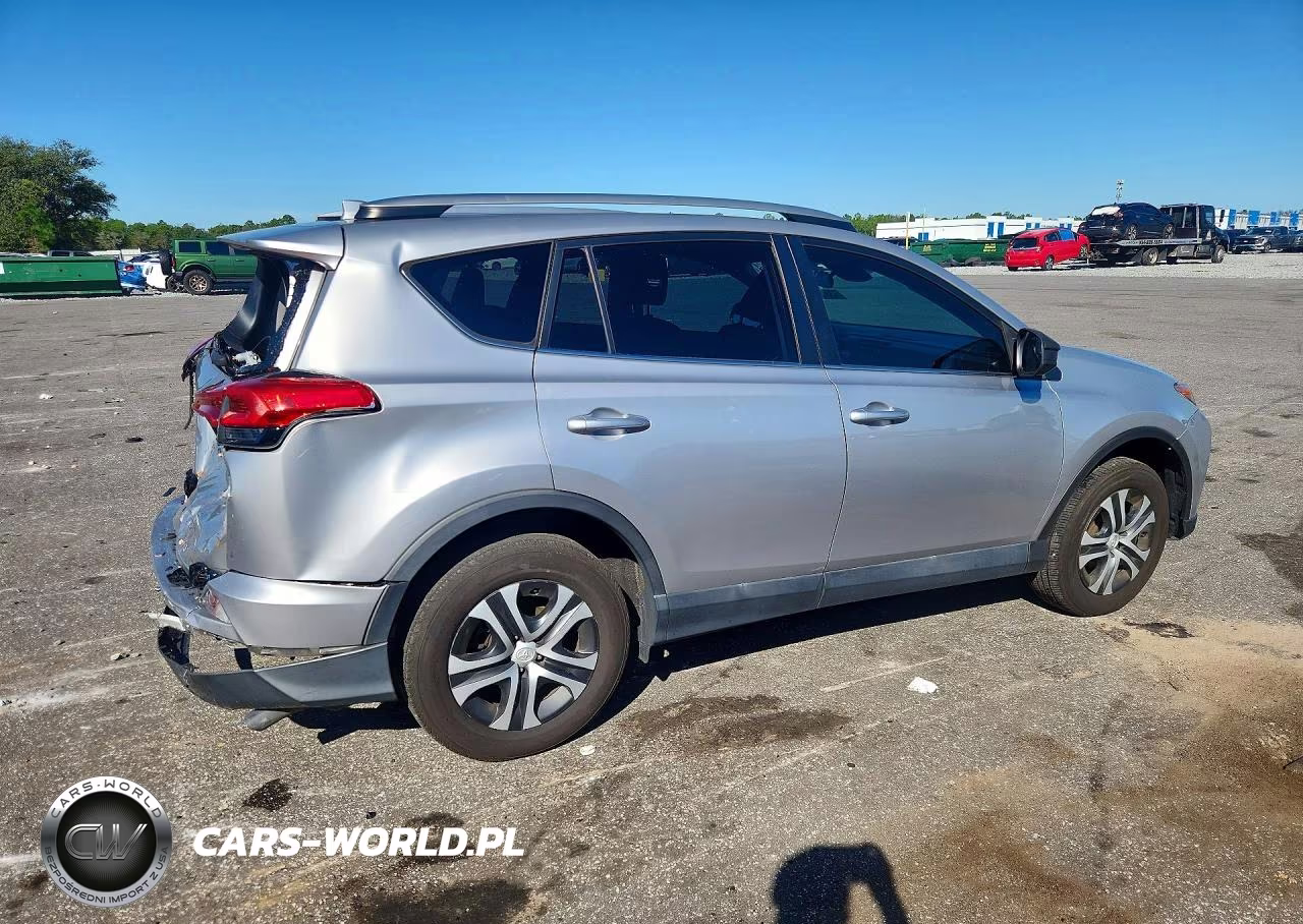 2017 Toyota Rav4 Le VIN:2T3ZFREV6HW376353 - 3