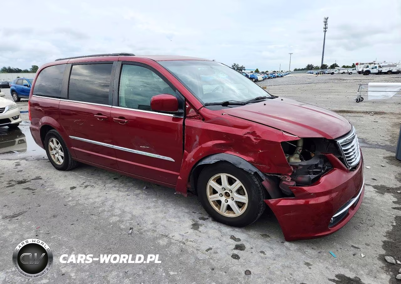2013 Chrysler Town & Country Touring VIN:2C4RC1BG4DR629934 - 4