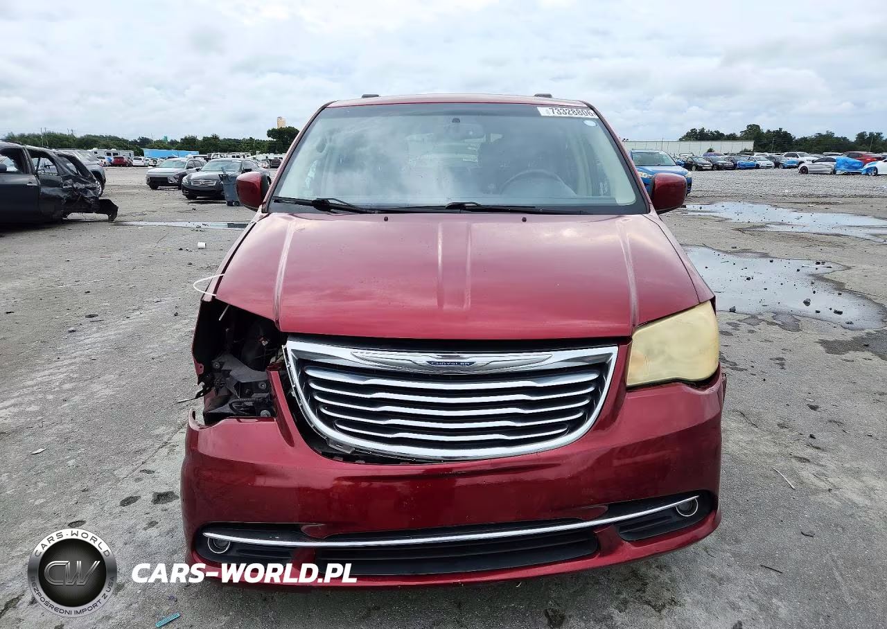 2013 Chrysler Town & Country Touring VIN:2C4RC1BG4DR629934 - 5