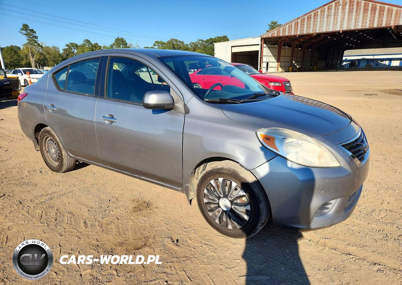 2012 Nissan Versa 1.6 S VIN:3N1CN7AP8CL946571 - 4
