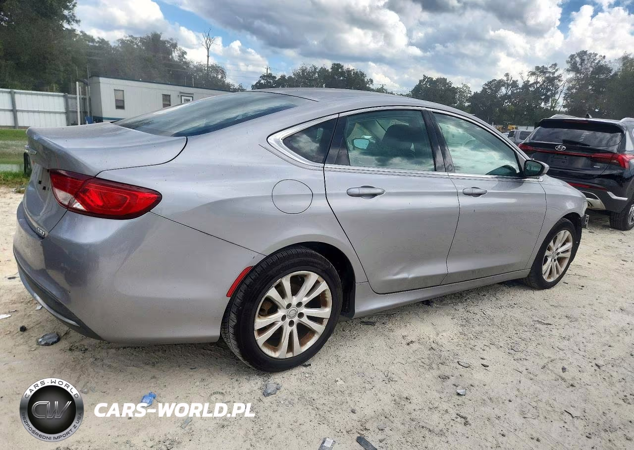 2015 Chrysler 200 Limited VIN:1C3CCCAB6FN753750 - 3