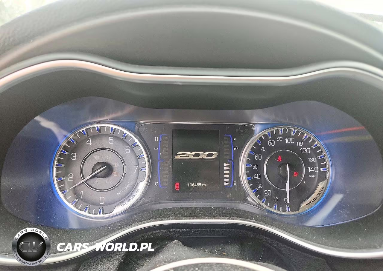 2015 Chrysler 200 Limited VIN:1C3CCCAB6FN753750 - 9