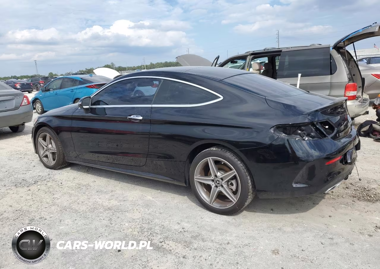 2017 Mercedes-Benz C 300 4Matic VIN:WDDWJ4KB2HF527582 - 2