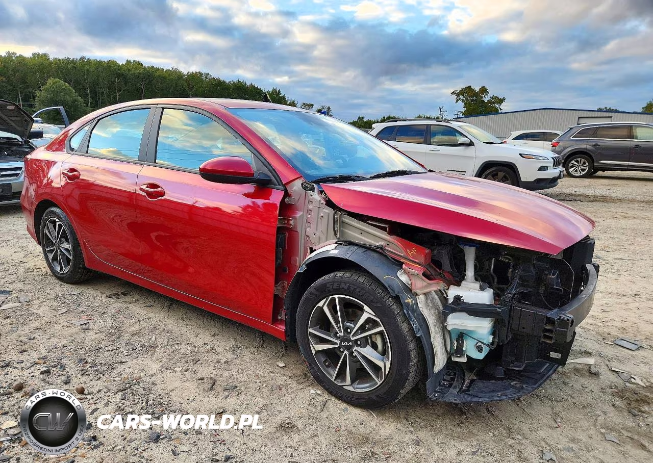 2023 Kia Forte Lxs VIN:3KPF24AD6PE571202 - 4