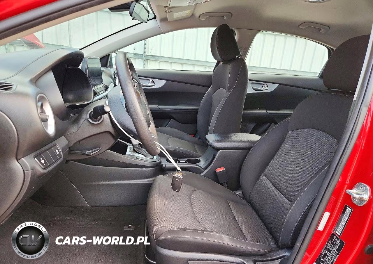 2023 Kia Forte Lxs VIN:3KPF24AD6PE571202 - 7