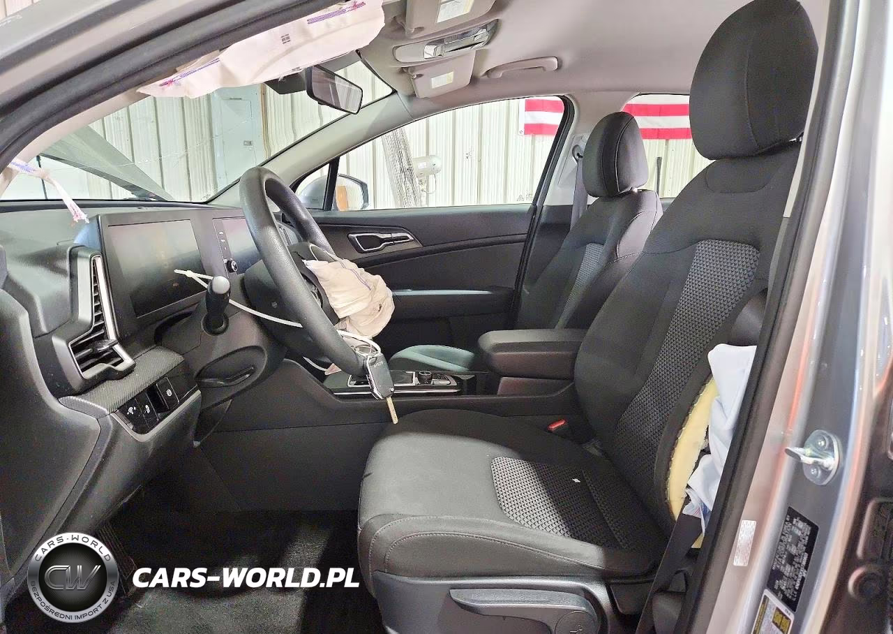 2025 Kia Sportage Lx VIN:KNDPU3DFXS7380803 - 7