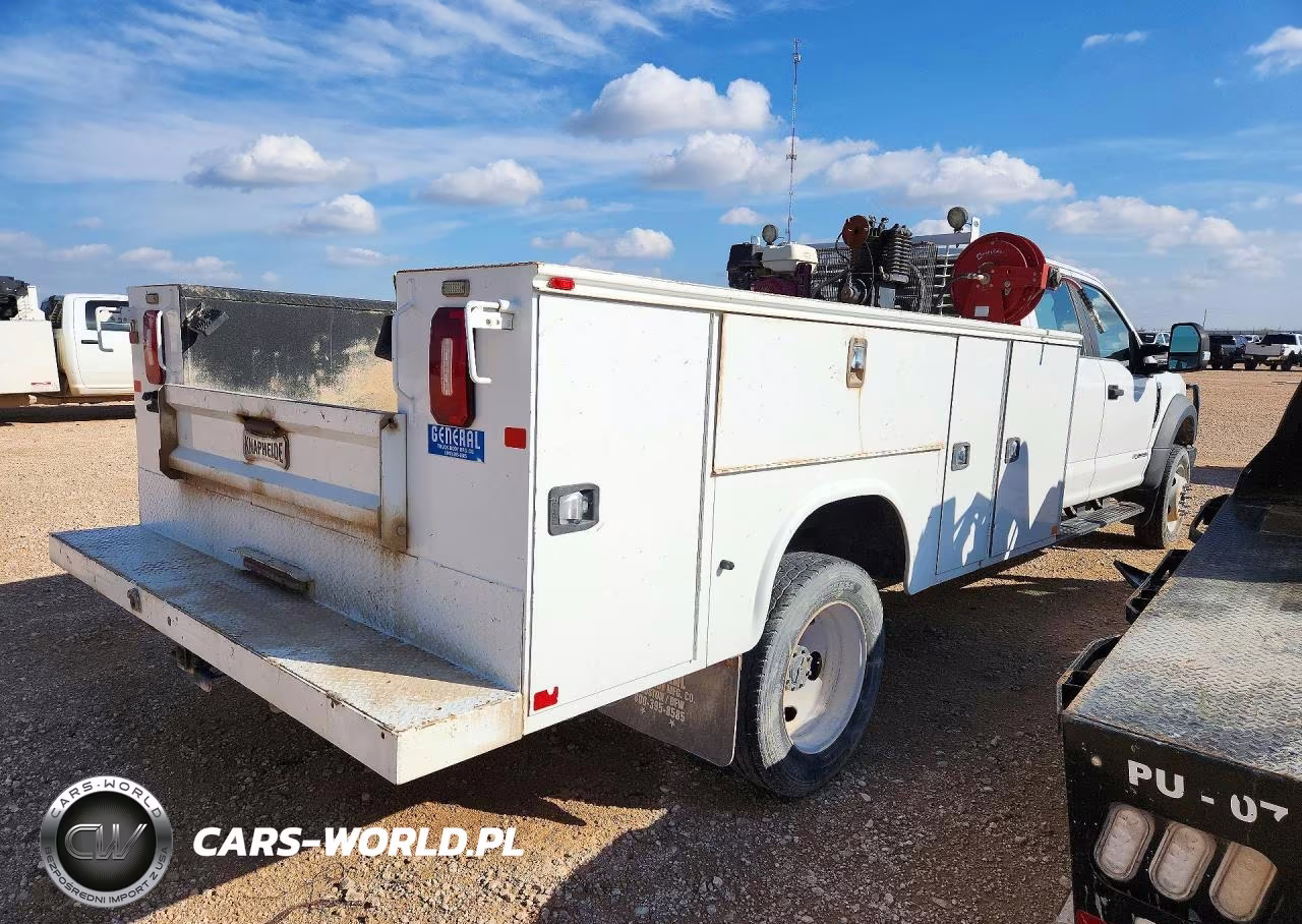 2018 Ford F450 Super Duty VIN:1FD0W4HT0JEC94990 - 3