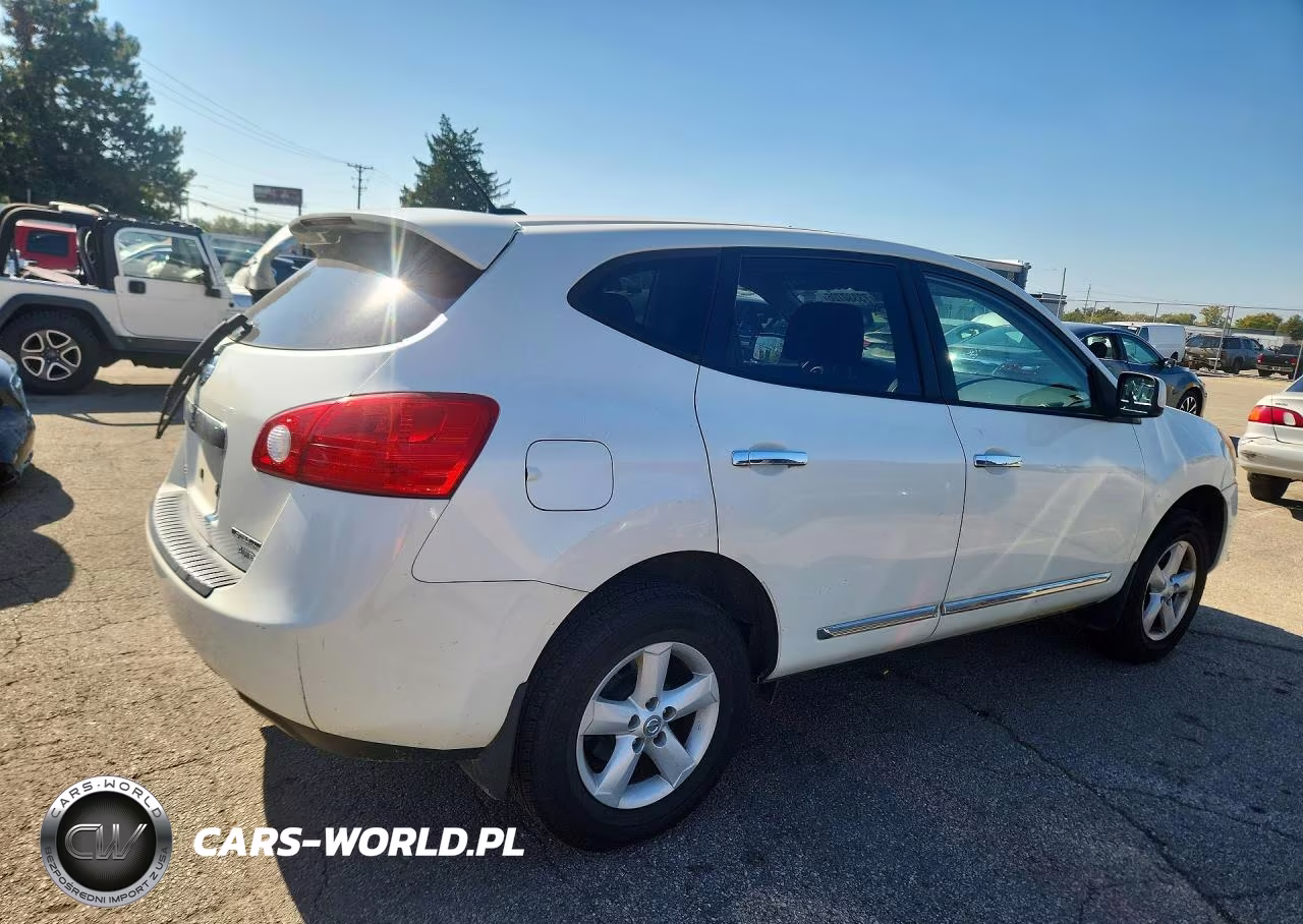 2013 Nissan Rogue S VIN:JN8AS5MV6DW617590 - 3